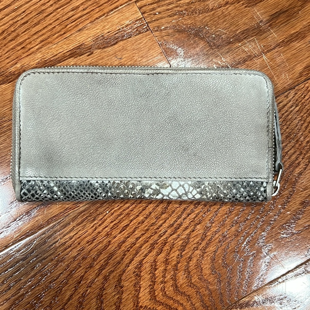 Liebeskind Berlin zip around Wallet - Picture 2 of 6